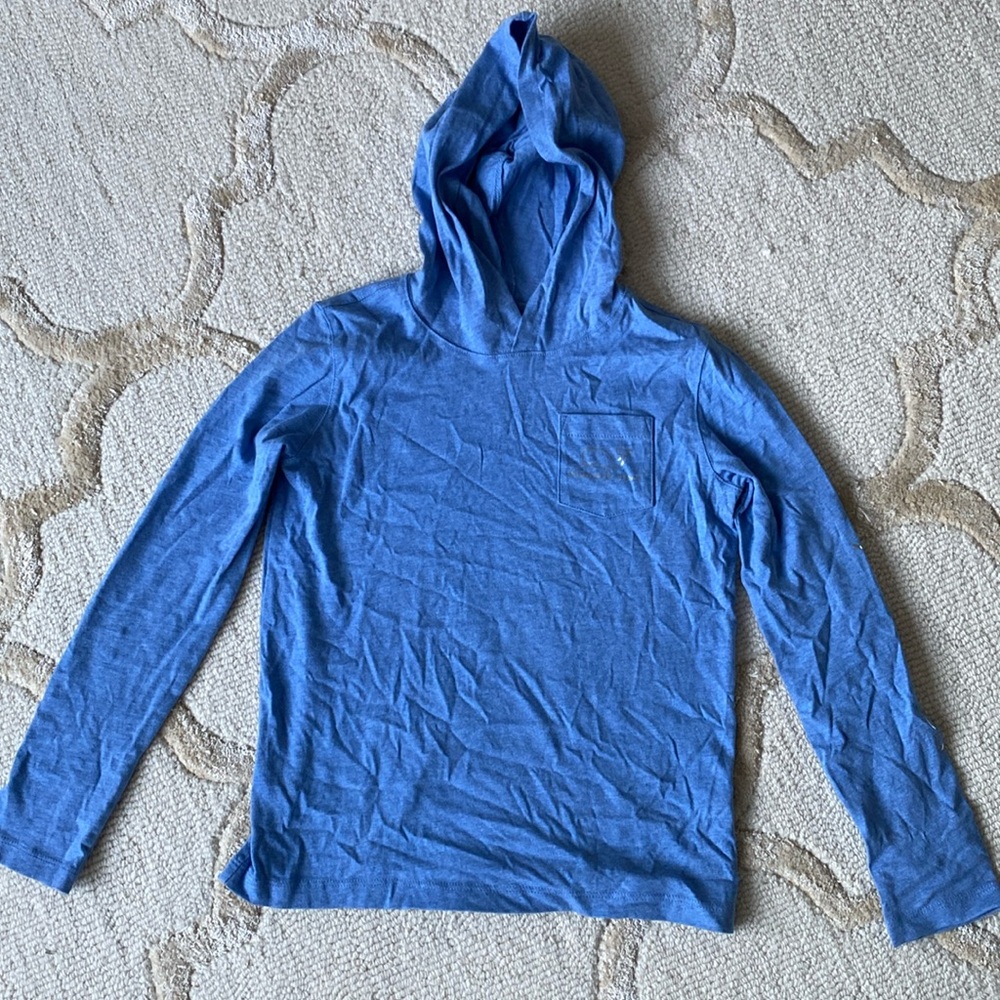 Vineyard Vines hooded tee with silver whale on back and logo on arm